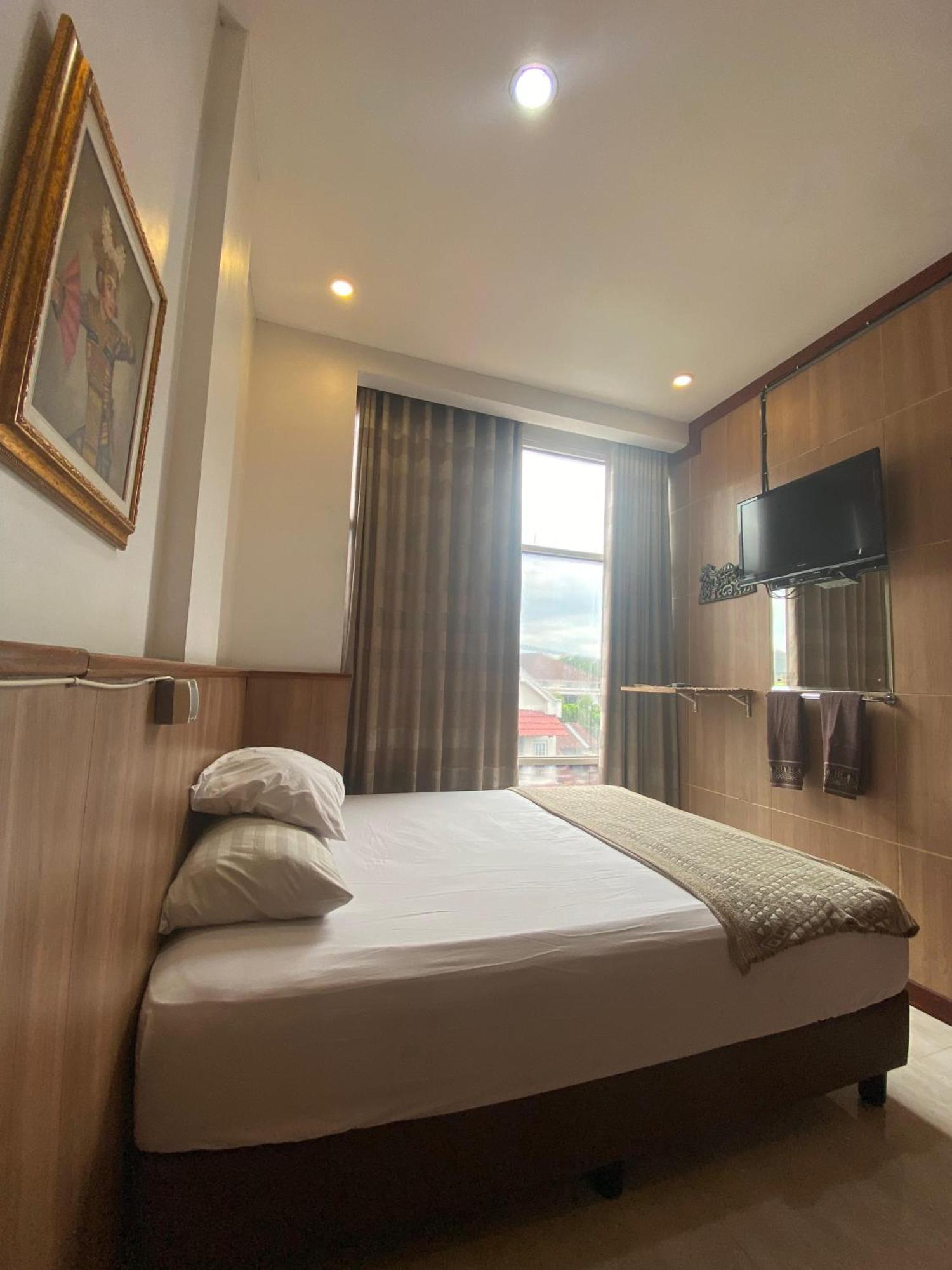 The Cabin Hotel Gandekan Джок'якарта Екстер'єр фото