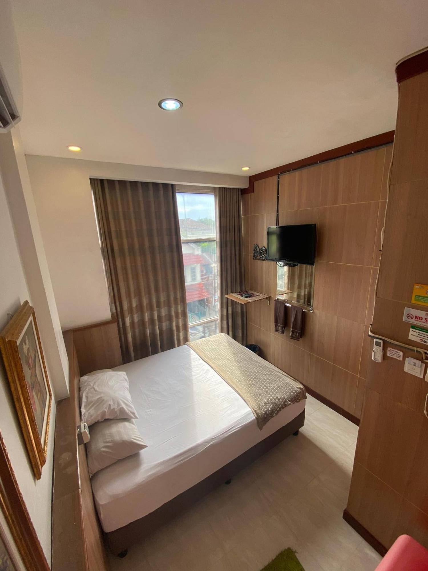 The Cabin Hotel Gandekan Джок'якарта Екстер'єр фото