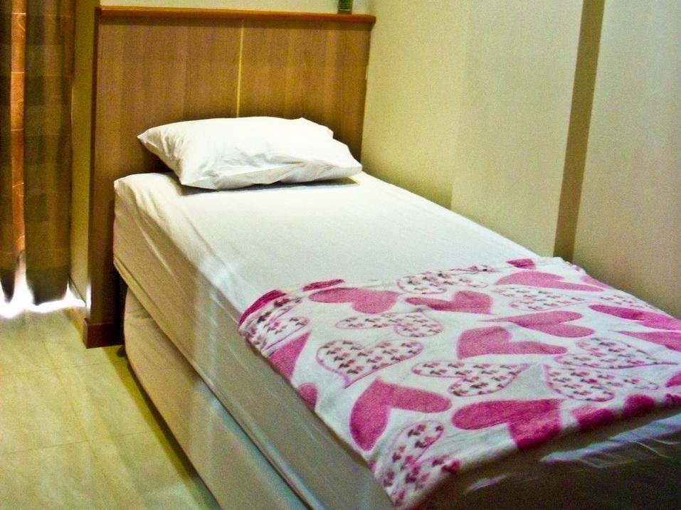 The Cabin Hotel Gandekan Джок'якарта Екстер'єр фото