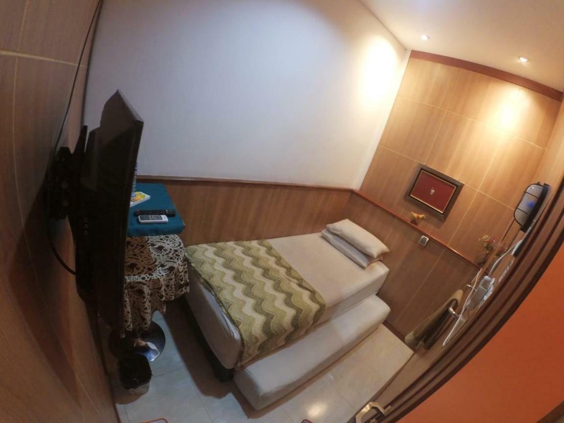 The Cabin Hotel Gandekan Джок'якарта Екстер'єр фото